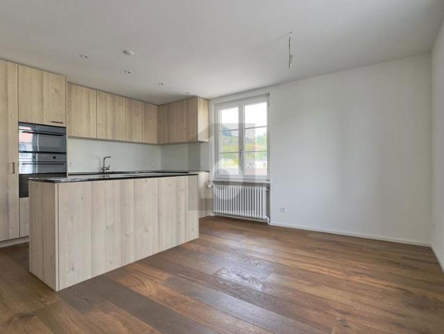 8 Zimmer, 154 m², 1. Stock