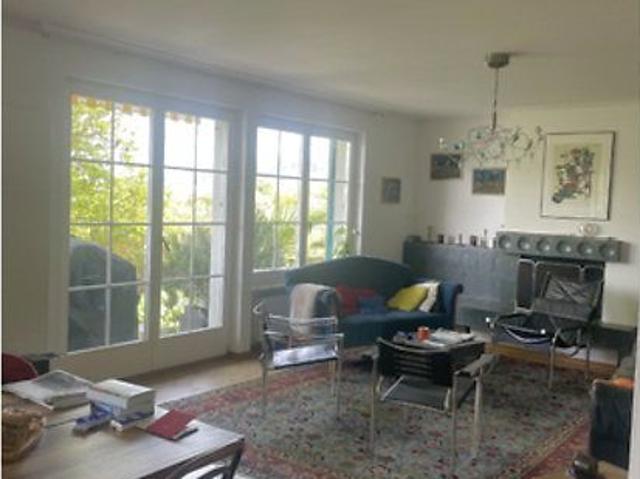 8 Zimmer, 290 m², 2. Stock