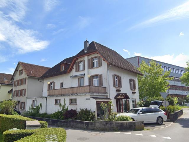 8 Zimmer Einfamilienhaus