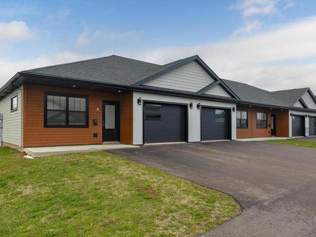 8 19 Muttart Drive, Cornwall, PE, C0A 1H0 townhouse for sale.