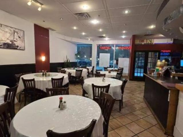 8 11779 Boul. De Pierrefonds, Montréal Pierrefonds Roxboro, QC, H9A 1A1 commercial for sale | Listing ID 17555 | Royal LePage