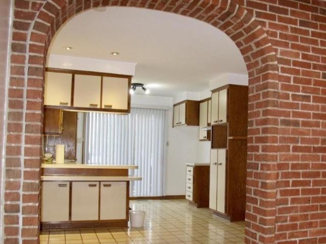 8 1/2 Montréal Mercier ouest 2 650 $/mois