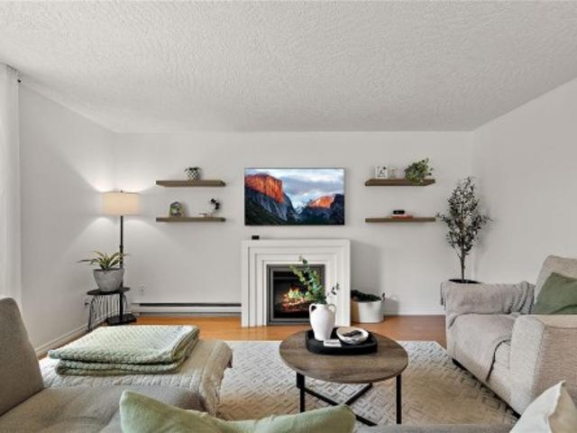 8 2871 Peatt Rd, Langford, BC, V9B 3V7 house for sale | Listing ID 1043 | Royal LePage