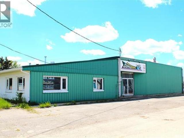 8 2Nd Avenue Sw, Weyburn, SK, S4H 2J4 commercial for sale | Listing ID SK038901 | Royal LePage