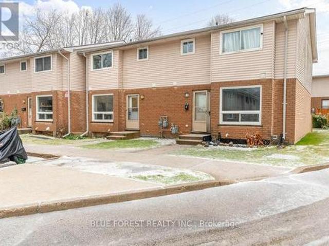 8 550 Second Street, London, ON, N5V 3S3 townhouse for sale | Listing ID X12061 | Royal LePage