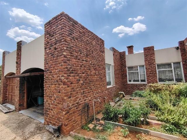 8.5 ha Farm in Cullinan and Surrounds