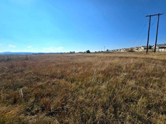8.5 ha Land available in Walkerville