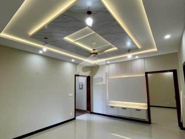 8.5 Marla Park Face New House For Sale In Bahria Enclave Islamabad