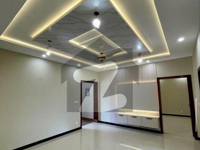 8.5 Marla Park Face New House for Sale in Bahria Enclave Islamabad Bahria Enclave Sector N