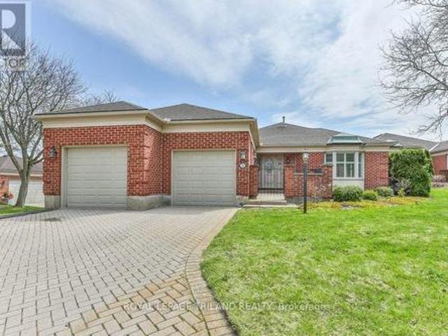 8 60 Rosecliffe Crescent, London South C, ON, N6K 4E5 condo for sale | Listing ID X13459 | Royal LePage