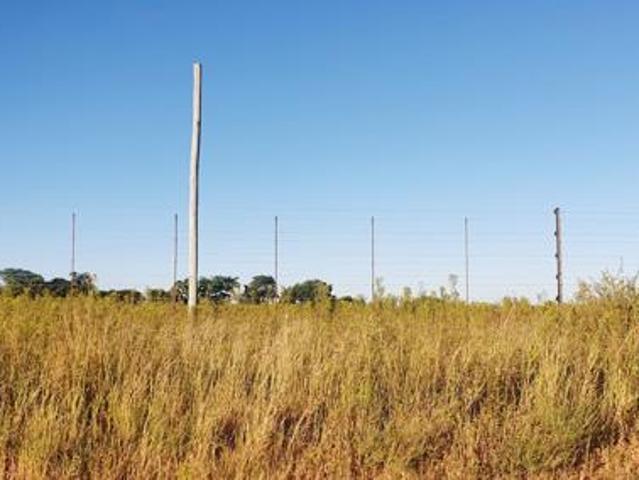 8.7 ha Land available in Doornbult AH