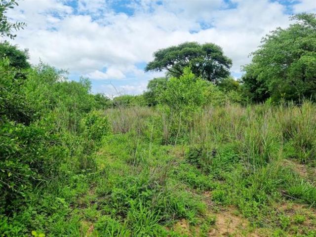 8 845 m² Land available in Moditlo Nature Reserve