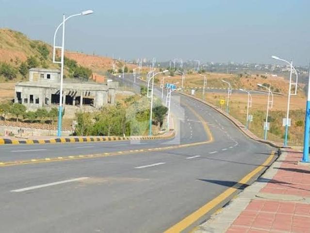 8.9 Marla Commercial Available For Sale In Main Dha Expressway