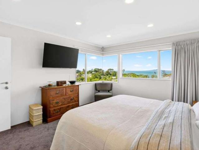 8A Tipau Street, Torbay, North Shore City