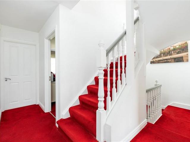 8a Auburn Green, Castleknock, Dublin 15, County Dublin Get Property Estate Agents 4917 MyHome. Ie Residential