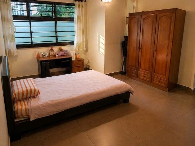 8A Boon Tiong Road HDB Apartment Room Rental, $1,000, 1 Bed 2 Bath 161 sqft $6.21 psf