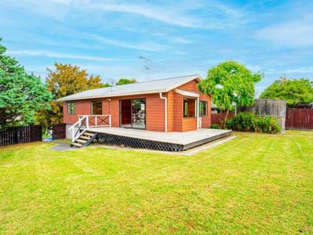 8A Cedar Terrace, Stanmore Bay, Rodney
