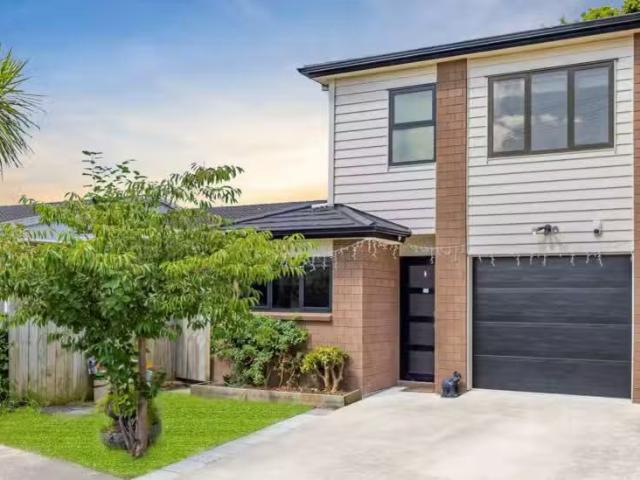 8A Mahon Place, Papatoetoe, Manukau City