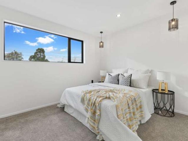 8B, 8D Brentford Place, Manurewa, Manukau City