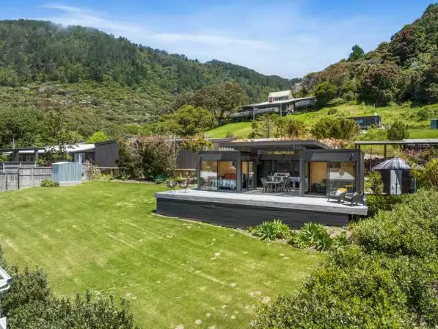 8B Matataki Rise, Pauanui, Thames Coromandel For Sale