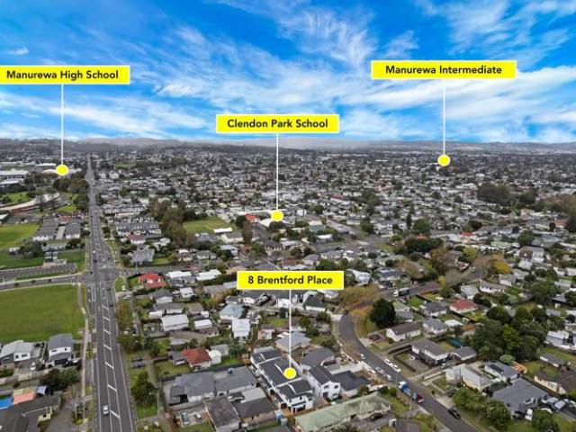 8E Brentford Place, Manurewa, Manukau City