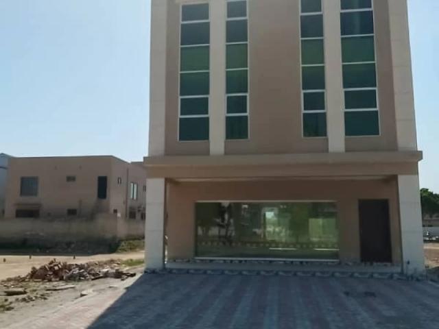 8Marla Commercial Plaza For Rent in C block 100ft Road Available for Bank Lahore KHAYABAN E AMIN ID 88016