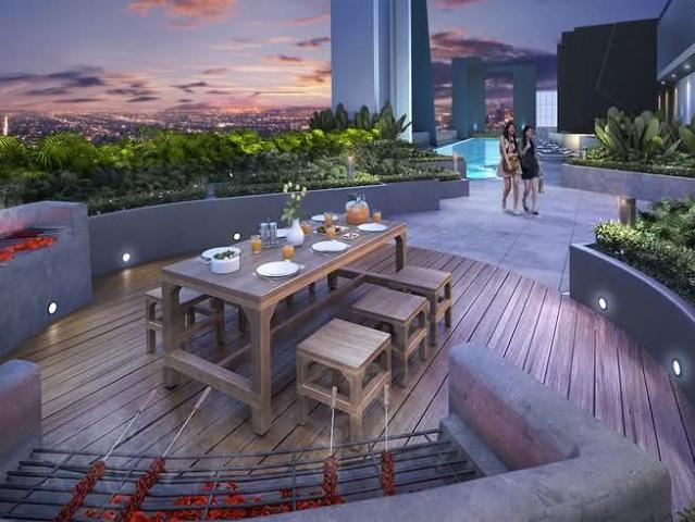 8th & Stellar, Bandar Baru Sri Petaling, Sri Petaling