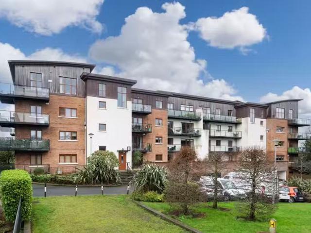 93 The Kilns, Station Road, Portmarnock, Co. Dublin, D13VX75 i.