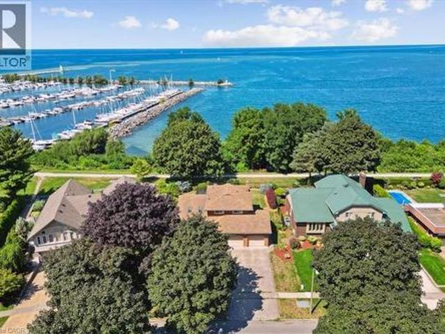 93 Westgate Park Drive, St. Catharines, ON, L2N 5X1 house for sale | Listing ID 40805 | Royal LePage