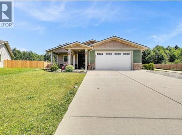 93 Blackberry Street, Kitimat, BC, V8C 0A6 house for sale | Listing ID R3146 | Royal LePage