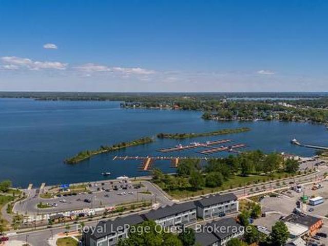93 Lightfoot Drive, Orillia, ON, L3V 7L8 townhouse for sale | Listing ID S13428 | Royal LePage