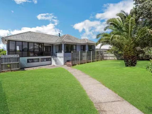93 Litten Road, birdle Bay, Manukau City