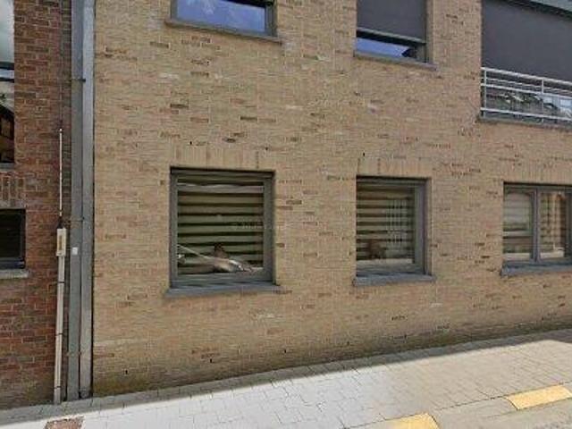 93 m2 apartment for rent in Ieper