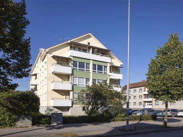 93 m2 lägenhet på Djulögatan, Katrineholm, Södermanland