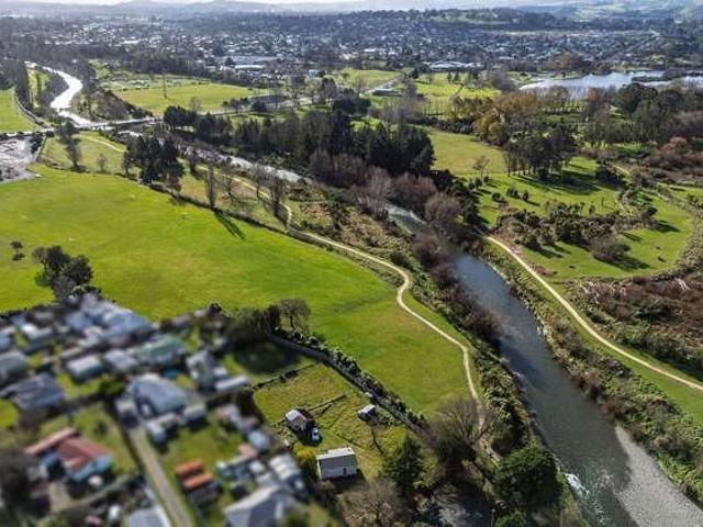 93 River Road, Masterton