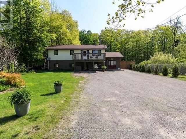 93 Ronald Avenue, Tiny, ON, L0L 1P0 house for sale | Listing ID S13111 | Royal LePage