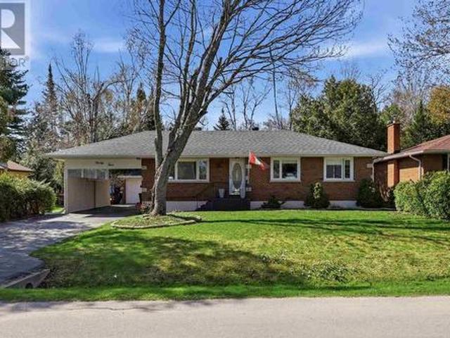 93 Southwood Dr, Sault Ste. Marie, ON, P6B 4M2 house for sale | Listing ID SM261100 | Royal LePage