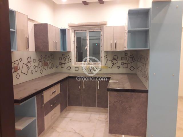 900 Ft² Flat for Sale