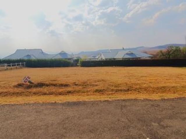 900 m² Land available in Underberg