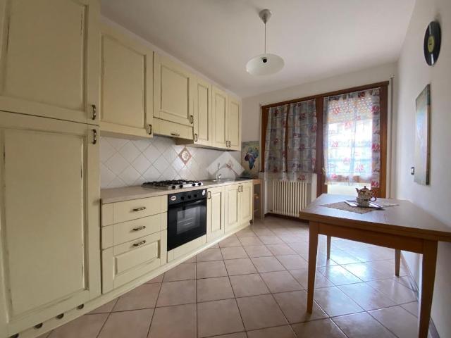 900 / mese, 135 Mq Tecnocasa.it 61239507