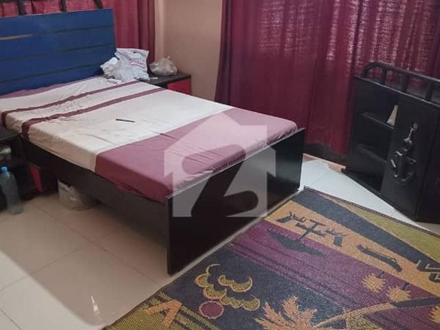 900 Square Feet Flat For Sale In Gulshan E Iqbal Block 13/B Karachi