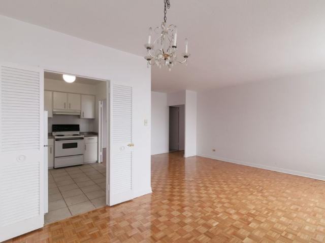 900 Rockland