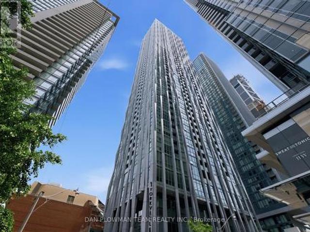901 1 Yorkville Avenue, Toronto, ON, M4W 0B1 condo for sale | Listing ID C13612 | Royal LePage