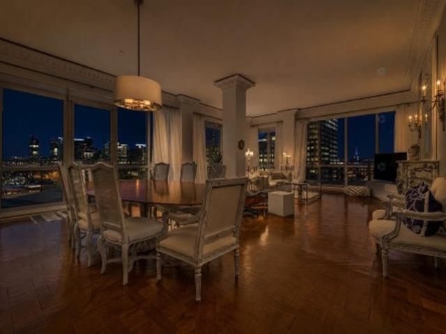 901 801 Rue De La Commune E. Montréal Ville Marie, QC, H2L 0A3 lease for lease | Listing ID 17387 | Royal LePage