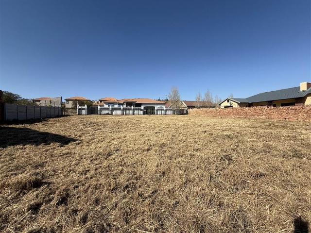 901 m² Land available in Wilkoppies