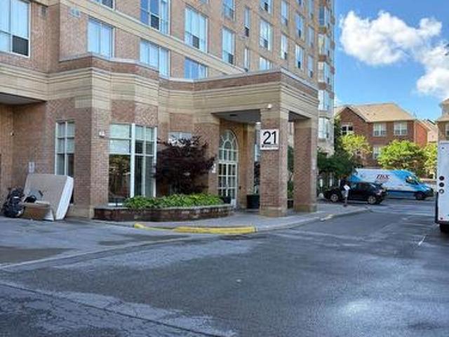 902 21 Overlea Boulevard, Toronto, ON, M4H 1P2 lease for lease | Listing ID C13482 | Royal LePage