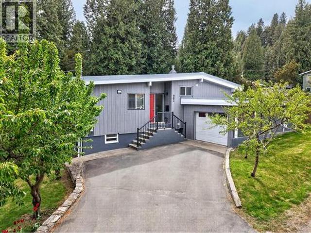 902 26Th Street, Castlegar, BC, V1N 3Z4 house for sale | Listing ID 10386 | Royal LePage