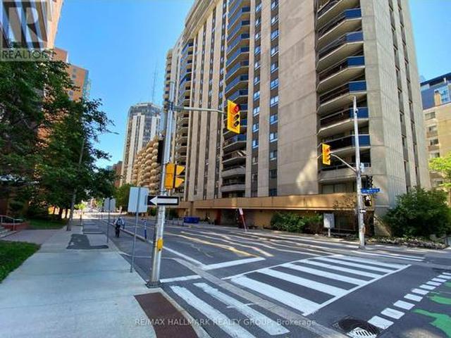 902 470 Laurier Avenue W, Ottawa, ON, K1R 7W9 lease for lease | Listing ID X13567 | Royal LePage