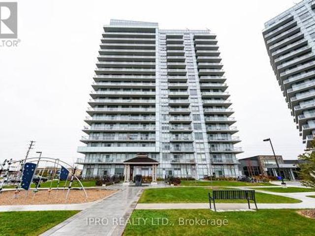 902 4 Glen Erin Drive, Mississauga, ON, L5M 2E3 condo for sale | Listing ID W11984 | Royal LePage