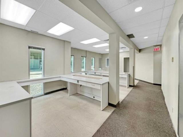 902 9Th Avenue Sw, Calgary, AB, T2P 1L8 commercial for lease | Listing ID A2315 | Royal LePage